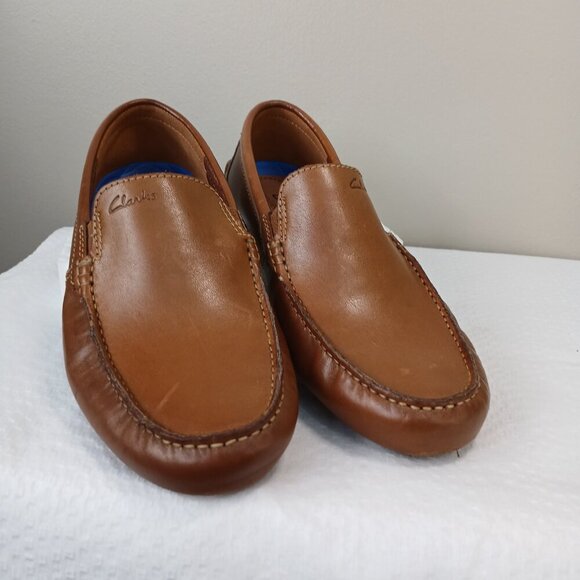 CLARKS MARKMAN SEAM DRIVING MOCASSINS MENS, SIZE 8.5, TAN - Picture 6 of 10